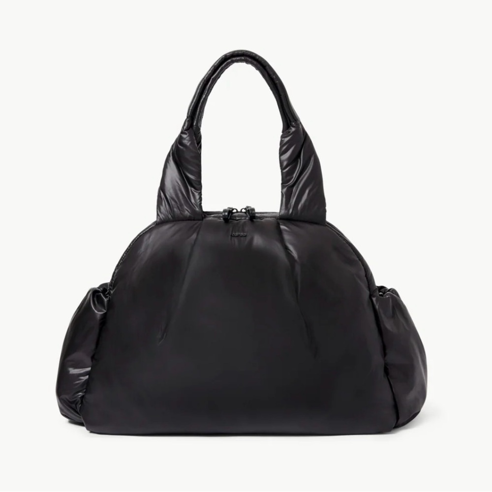 Nimbus Medium in Black Shoulder bag.